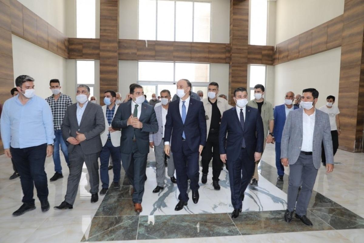 Haliliye&rsquo;de halka hizmet s&uuml;r&uuml;yor