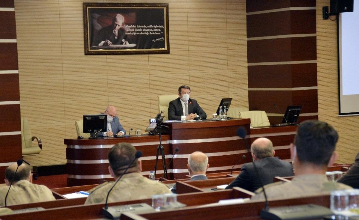 Vali Memiş, kent g&uuml;ndemini değerlendirdi