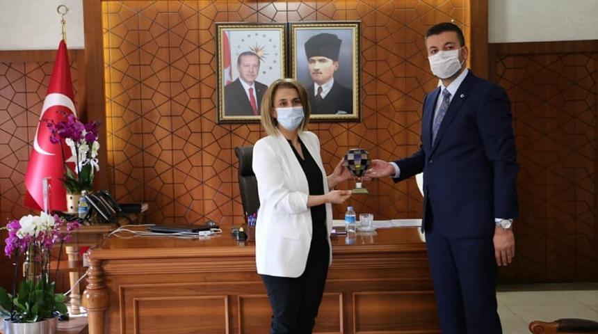 Ürgüp Belediye Başkanı Aktürk ve AK Parti İlçe Başkanı Kahraman Vali Becel’i ziyaret etti