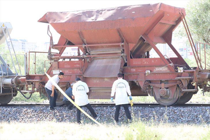 Niğde'de yük treninin çarptığı kişi öldü G1