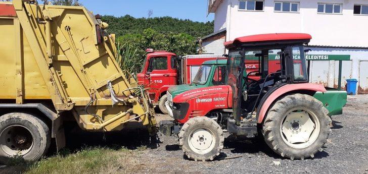 Ekonomik ömrünü dolduran araçlar ihaleyle satıldı G1