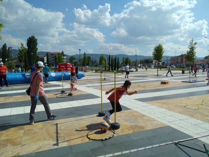 Selendili çocuklar spor şöleninde coştu G4