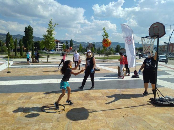 Selendili çocuklar spor şöleninde coştu G5