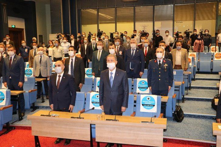 Milli Savunma Bakanı Akar: Türkler ve Kürtler et ve tırnak gibidir G3