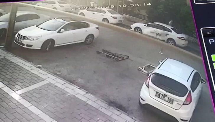 Bursa'da ekipleri alarma geçiren olay! Sevgilisinin eski erkek arkadaşını bıçakladı, polisi tüfekle yaraladı G3