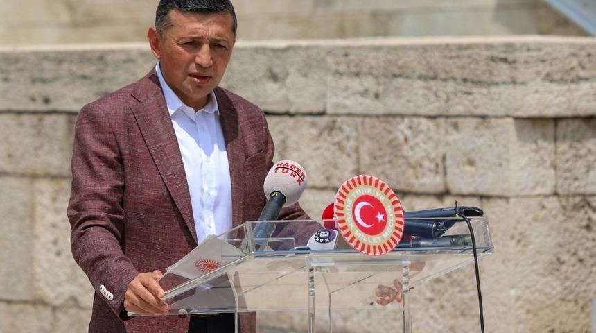 Milletvekili Erbaş, K&uuml;tahyalı kiraz &uuml;reticilerinin mecliste sesi oldu