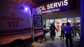 Hakkari'de PKK'lı teröristlerin saldırısında 2 işçi yaralandı