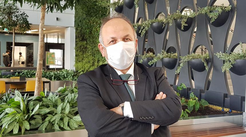 Bilim Kurulu &Uuml;yesi &Ouml;zt&uuml;rk: Grip salgınları başlamadan koronavir&uuml;s vakalarını azaltmalıyız