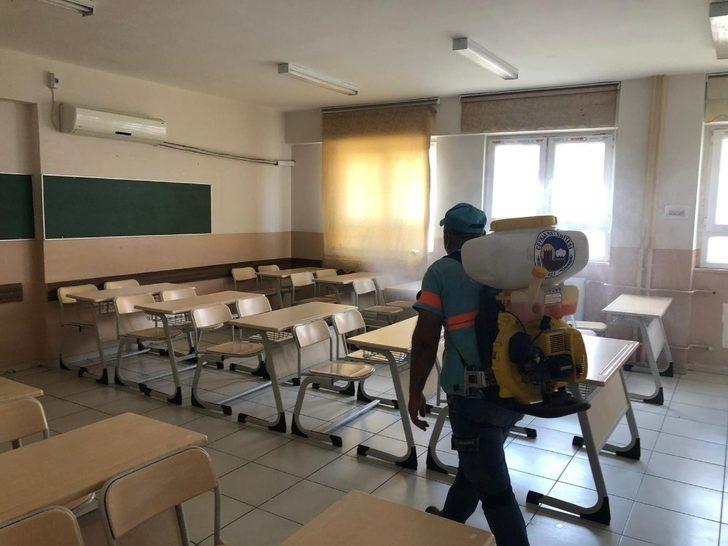 Ceyhan’da okullar YKS için dezenfekte edildi G2