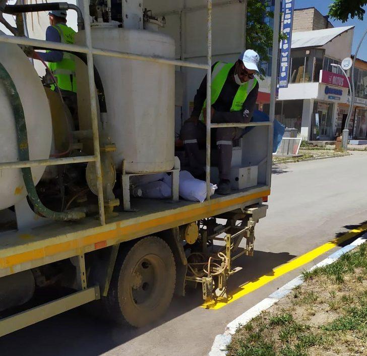 Muradiye’de yol çizgileri yenilendi G2