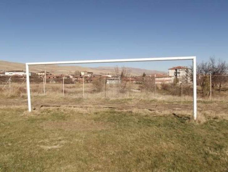 Akçadağ yeni futbol sahasına kavuşacağı günü bekliyor G2