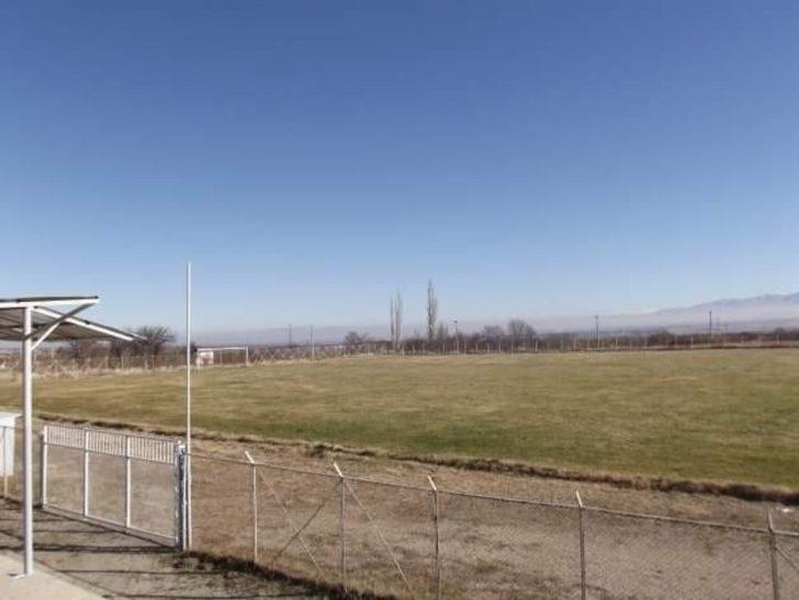 Akçadağ yeni futbol sahasına kavuşacağı günü bekliyor G3