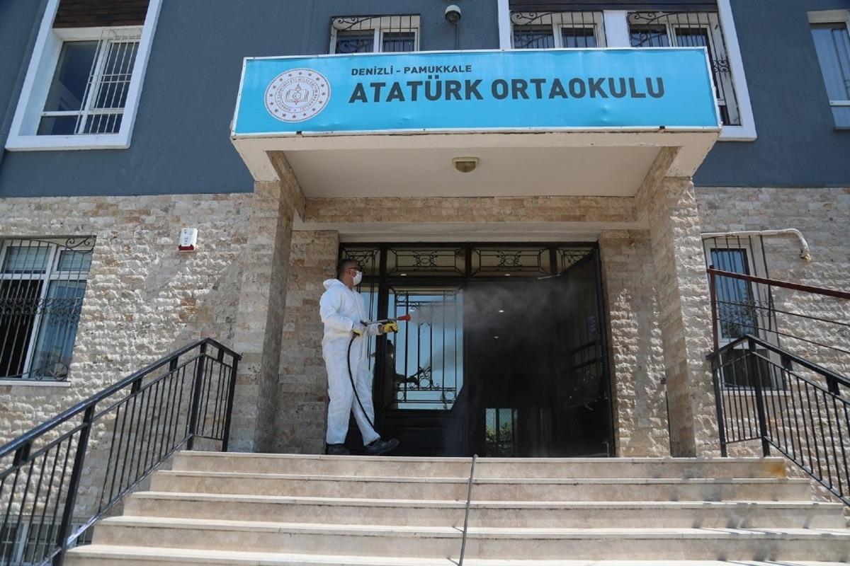 Başkan &Ouml;rki, sınava girecek olan &ouml;ğrencilere başarılar diledi