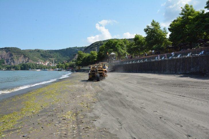 Kdz. Ereğli Belediyesi plajlarda temizlik çalışması yaptı G5