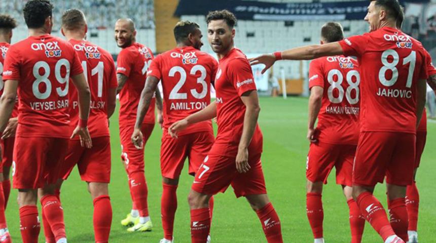 Antalyaspor ligde ulaştığı konumla rahatladı