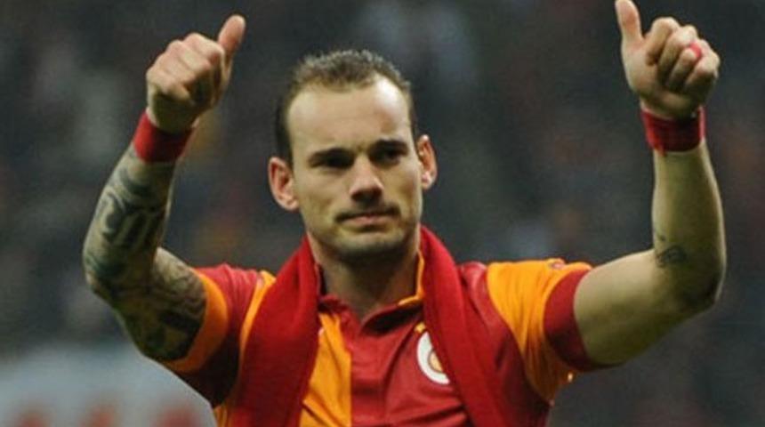 Wesley Sneijder'in en b&uuml;y&uuml;k hedefi 'Bir g&uuml;n olacak' dediği Galatasaray teknik direkt&ouml;rl&uuml;ğ&uuml;
