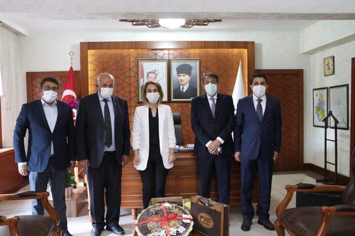 Nevşehir Valisi Becel’e Malatyalılardan hayırlı olsun ziyareti G1