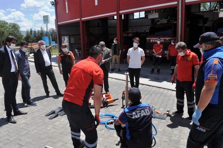 AFAD’dan Kütahya ilçelerine araç ve ekipman desteği G3