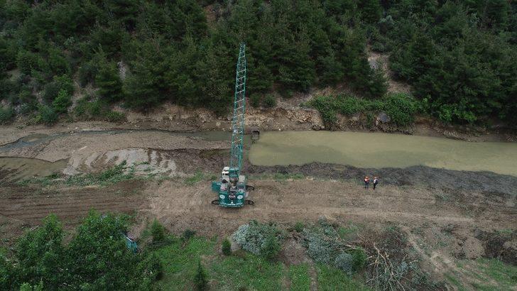 Kızı sele kapılan acılı babadan yürek yakan sözler! 'Kızımı ben çıkaracağım' G4