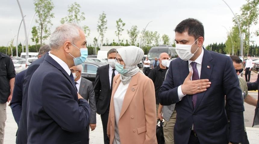 Bakan Kurum&rsquo;a Başkan B&uuml;y&uuml;kg&ouml;z&rsquo;den teşekk&uuml;r