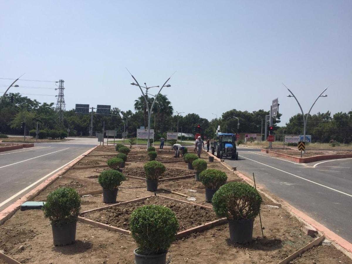 Kemer&rsquo;de &ccedil;evre d&uuml;zenlemeleri