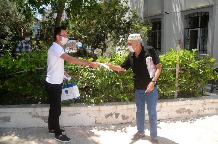 Kuşadası Belediyesi, koronavirüs ile mücadeleye kararlılıkla devam ediyor G1