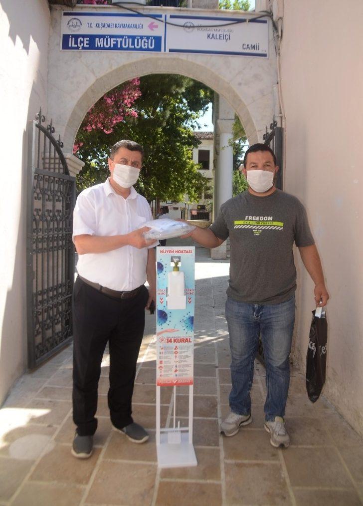 Kuşadası Belediyesi, koronavirüs ile mücadeleye kararlılıkla devam ediyor G4