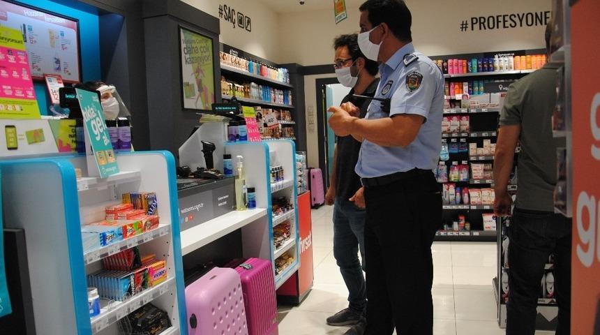 Şanlıurfa&rsquo;da zabıta ekipleri denetimlerini s&uuml;rd&uuml;r&uuml;yor