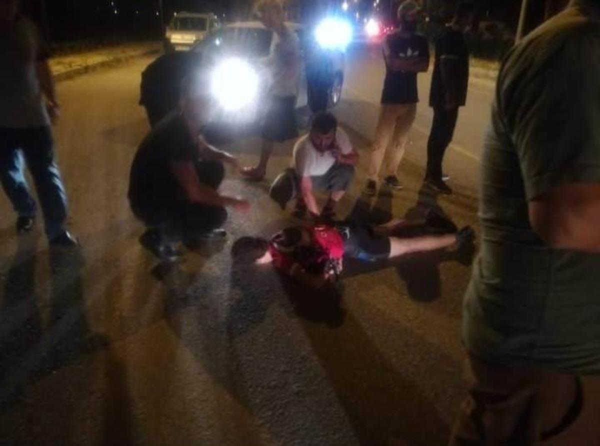 Motosiklet ile bisiklet &ccedil;arpıştı: 3 yaralı