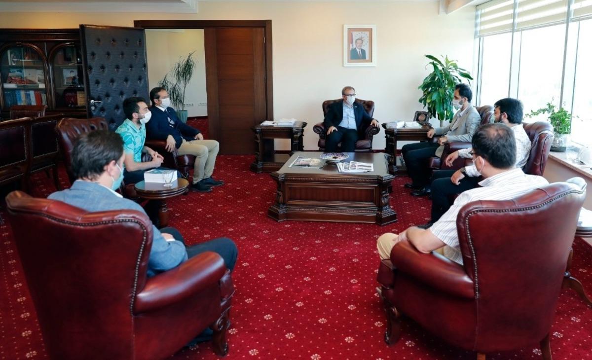 UDEF&rsquo;ten, Trakya &Uuml;niversitesi Rekt&ouml;r&uuml; Prof. Dr. Erhan Tabakoğlu&rsquo;na anlamlı ziyaret
