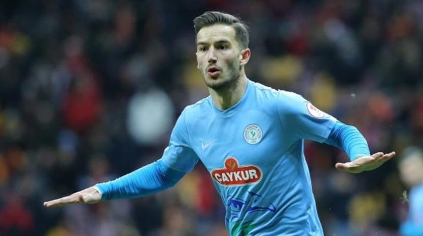 Çaykur Rizespor'da Oğulcan Çağlayan'ın sözleşmesi feshedildi