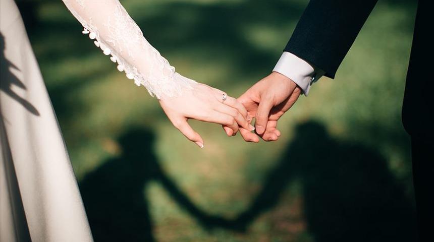 D&uuml;ğ&uuml;n salonu sahiplerinden 'ek genelge' talebi