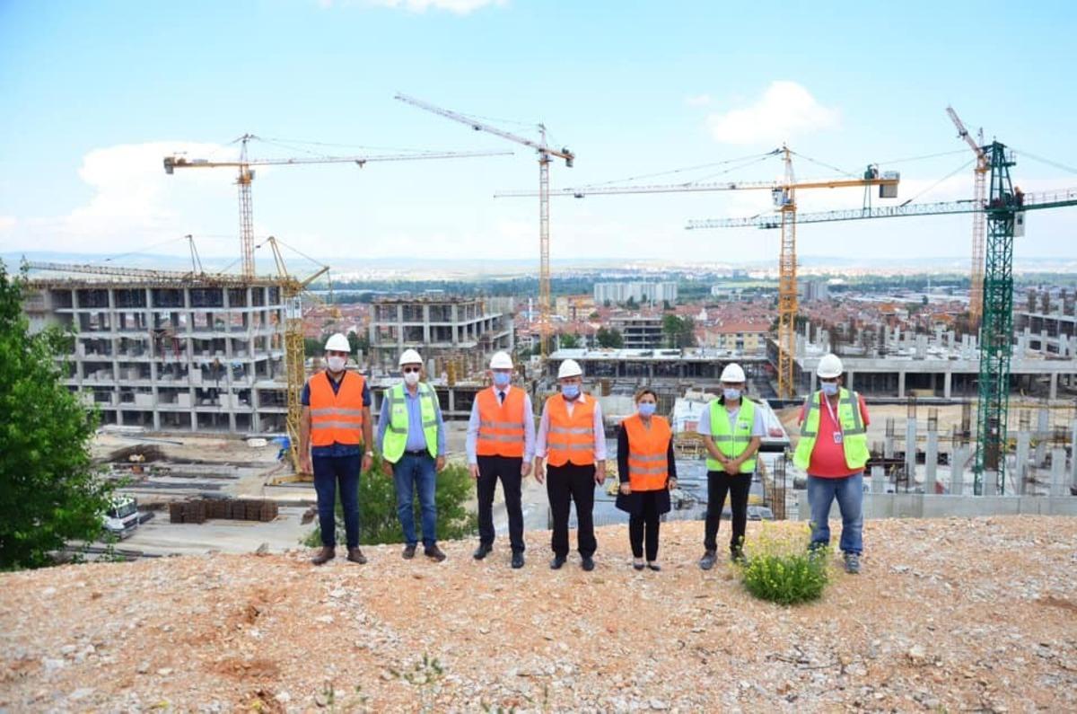 K&uuml;tahya Şehir Hastanesi inşaatı hızla ilerliyor