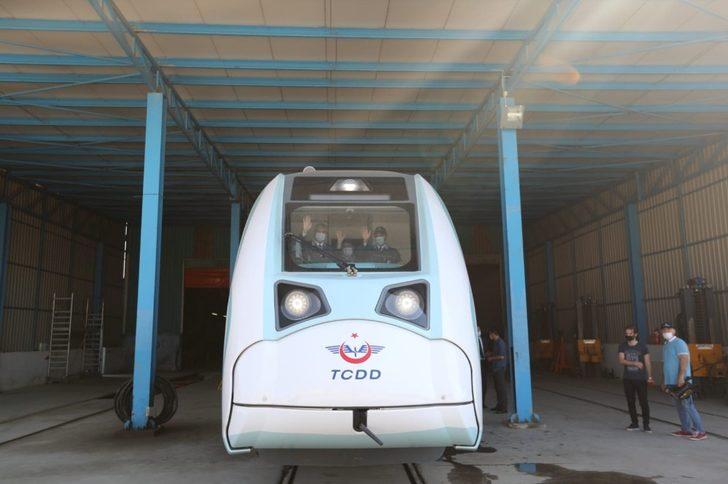 Vali Kaldırım, raylara inecek milli tren setlerini inceledi G2