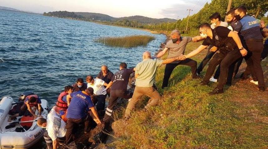 Serinlemek için girdiği gölden cansız bedeni çıktı