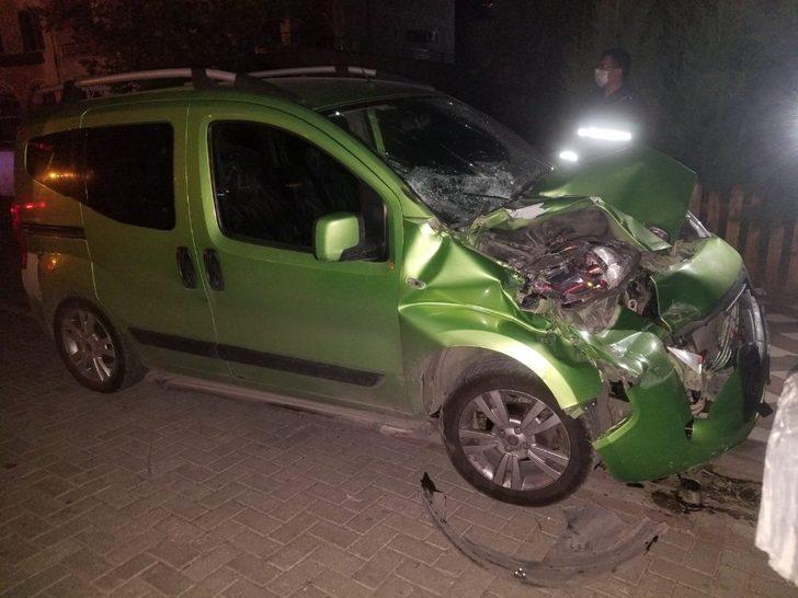 Bir anlık dikkatsizlik kazaya neden oldu G1