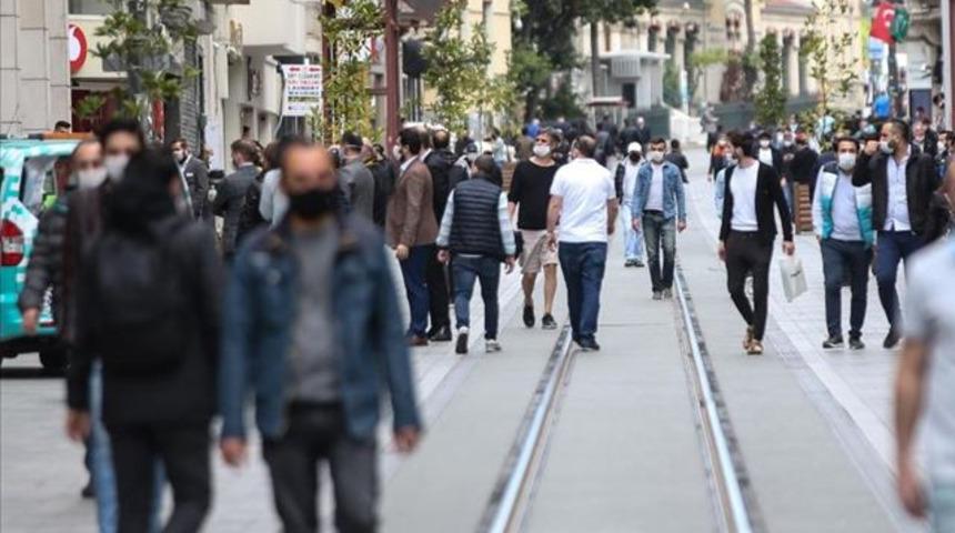 Bilim Kurulu &Uuml;yesi uyardı: İkinci bir pik yaşayabiliriz