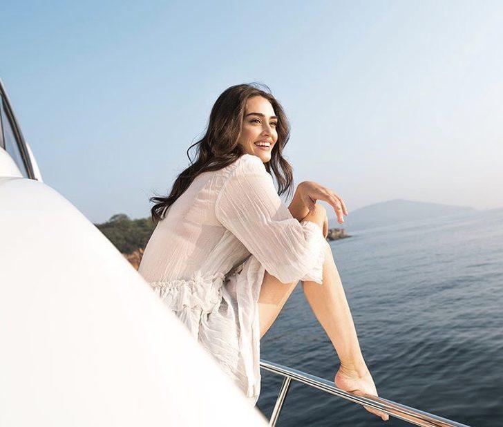 Ramo'nun yıldızı Esra Bilgiç'in tatil pozları nefes kesti G4