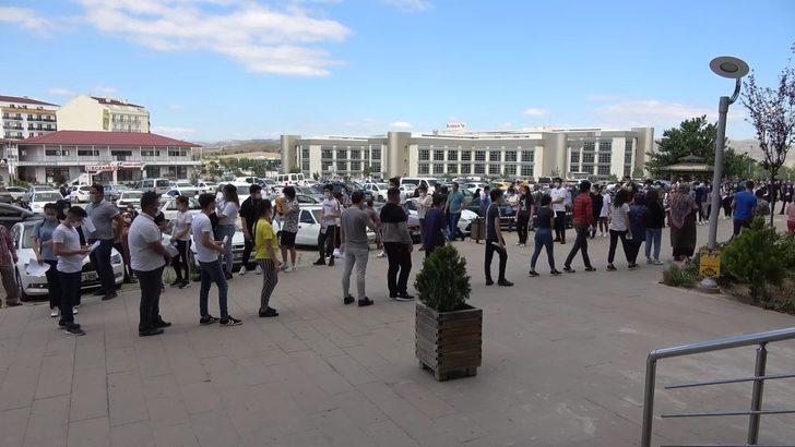 Kırıkkale’de YKS’nin ilk oturumu TYT başladı G2