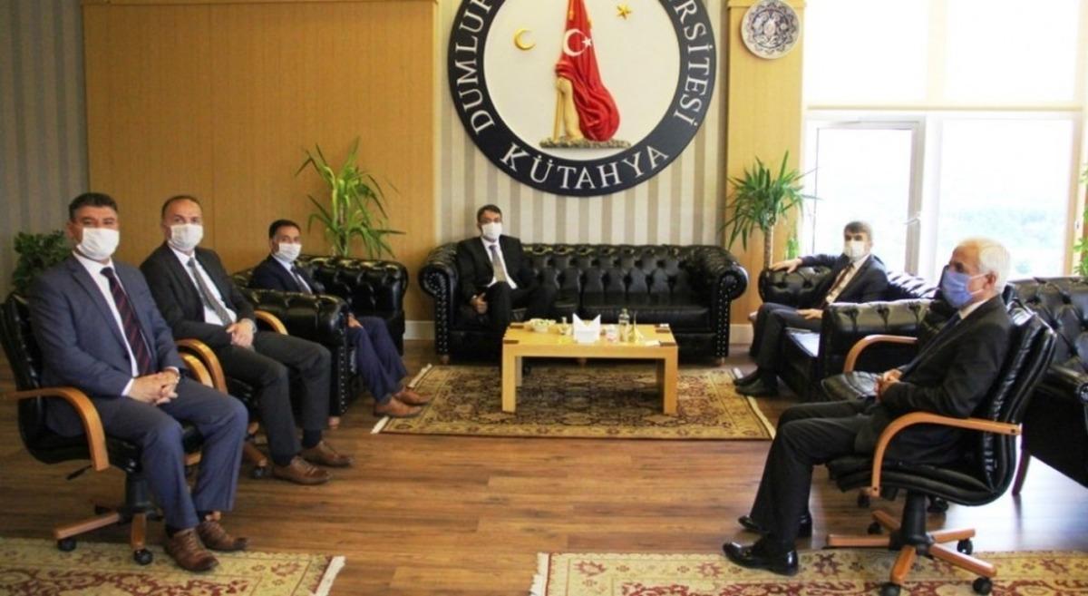 Vali &Ccedil;elik&rsquo;ten Rekt&ouml;r Uysal&rsquo;a ziyaret