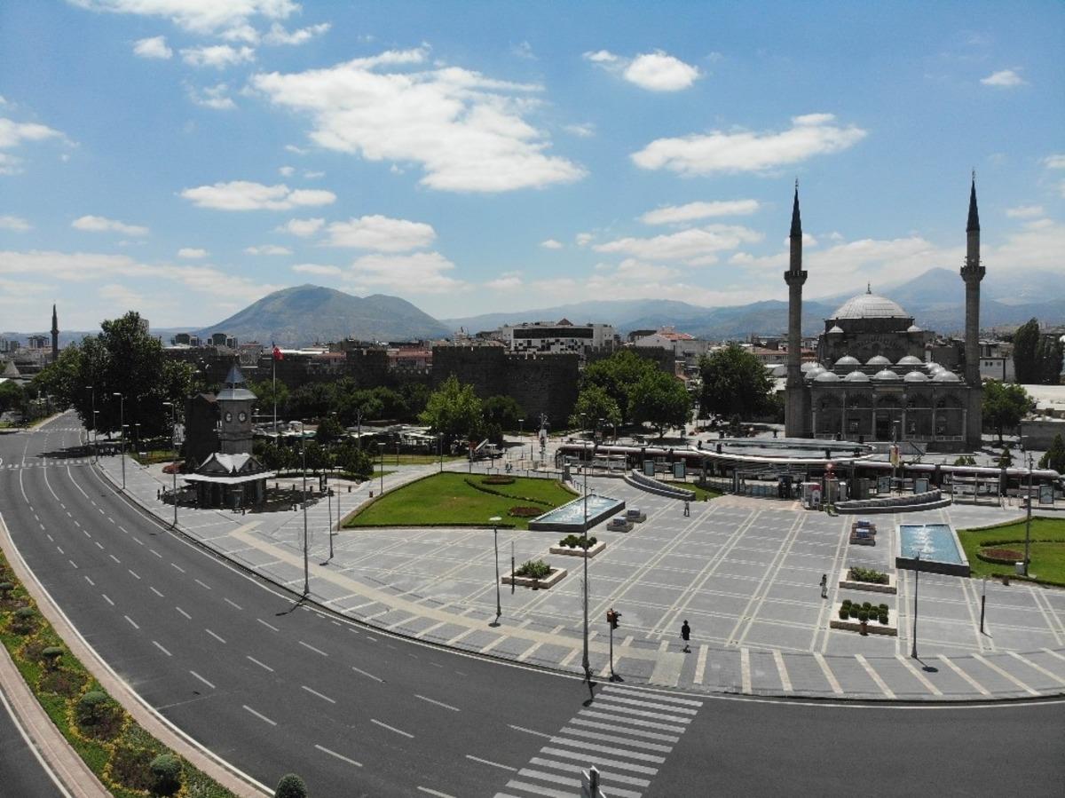 Kayseri&rsquo;de &rsquo;YKS&rsquo; sessizliği
