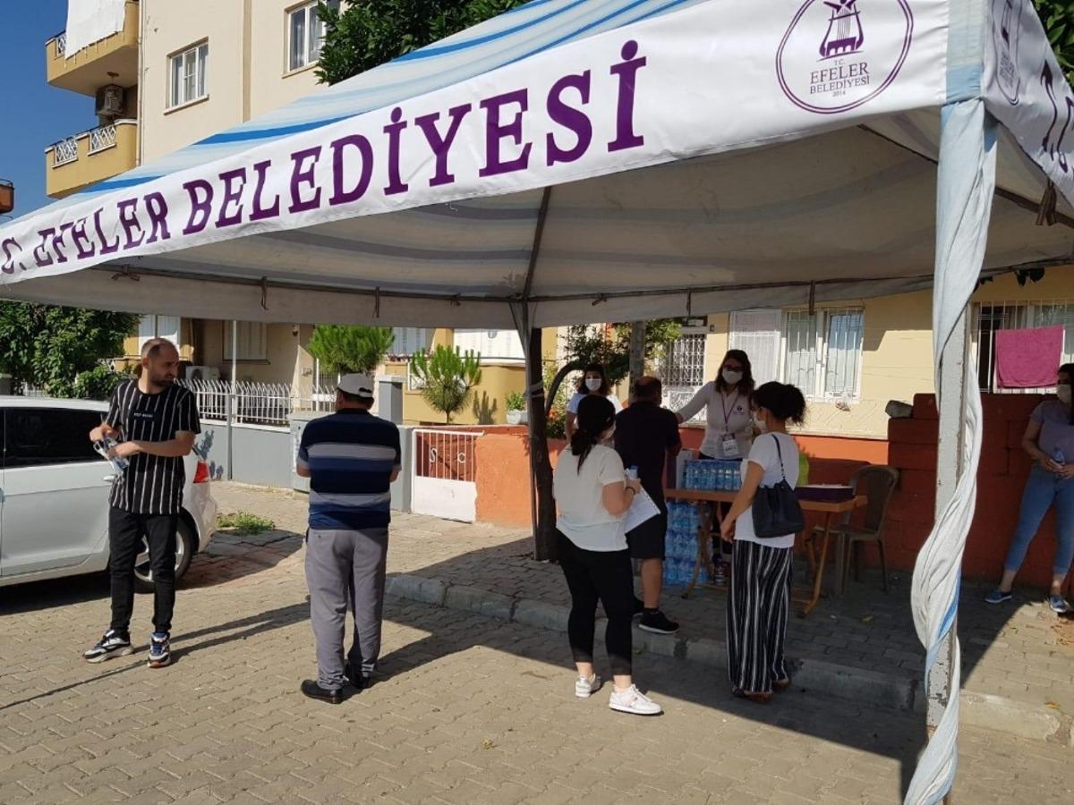 Efeler Belediyesi gen&ccedil;leri YKS&rsquo;de yalnız bırakmadı