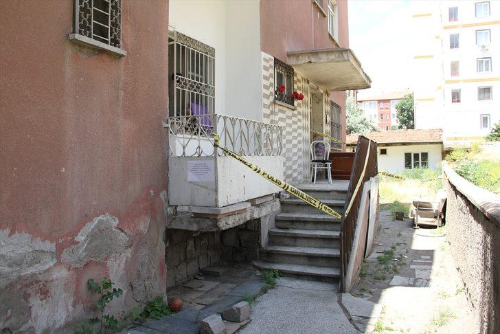 Kayseri'de 3 katlı apartman karantinaya alındı G2