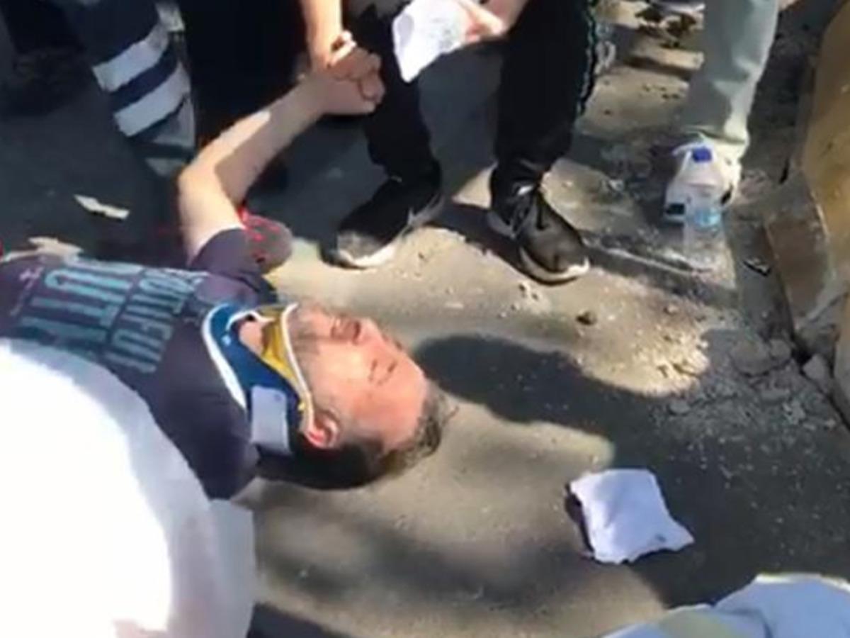 Duygulandıran fedakarlık! Kendini değil, oğlunu d&uuml;ş&uuml;nd&uuml;