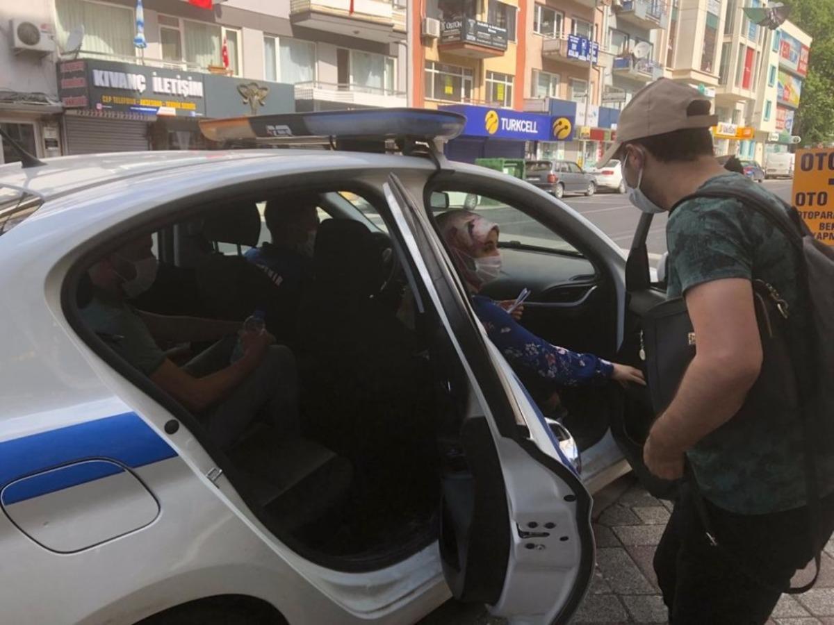 Sınava ge&ccedil; kalan &ouml;ğrencilerin imdadına zabıta ekipleri yetişti