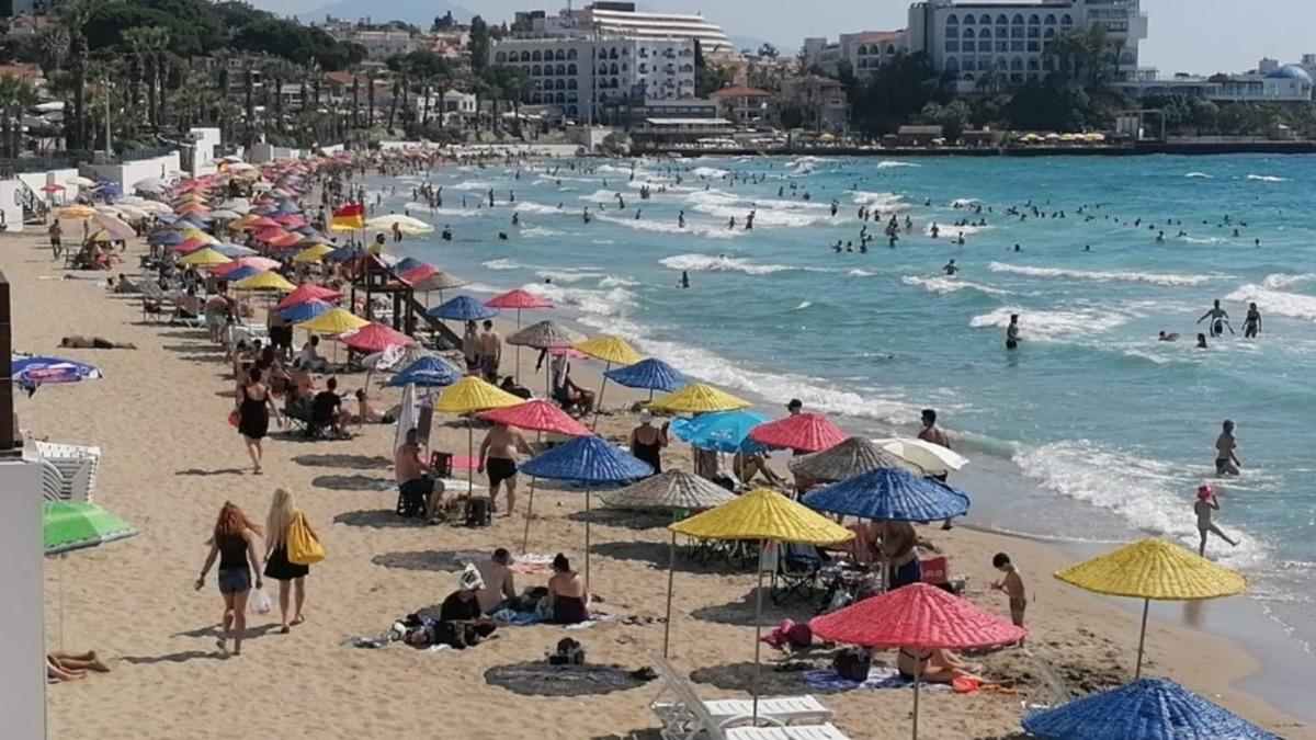 Sınavdan &ccedil;ıkan, plaja koştu