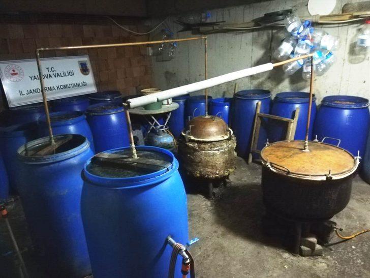 Yalova'da 5 bin 500 litre kaçak içki ele geçirildi G3