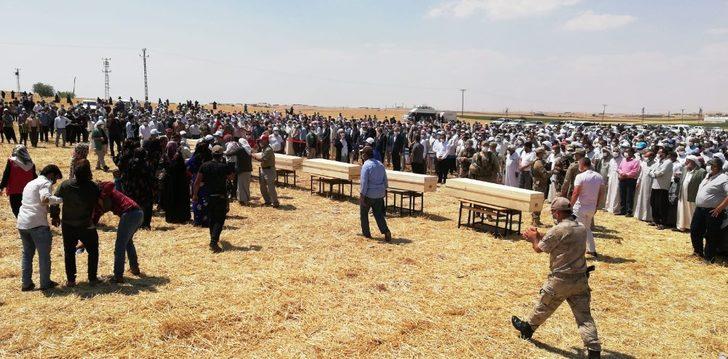 Konya'daki kazada ölen 7 kişi Şanlıurfa'da defnedildi G1