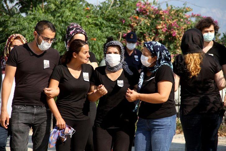 Terhisine bir gün kala kazada yaşamını yitiren asteğmen Taylan Ekerel toprağa verildi G2