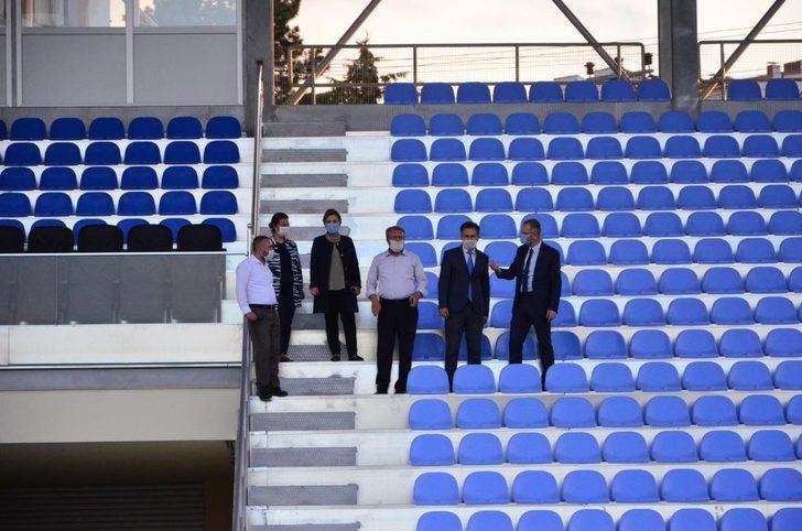 AK Parti heyeti Dumlupınar Stadyumu’nda incelemelerde bulundu G3